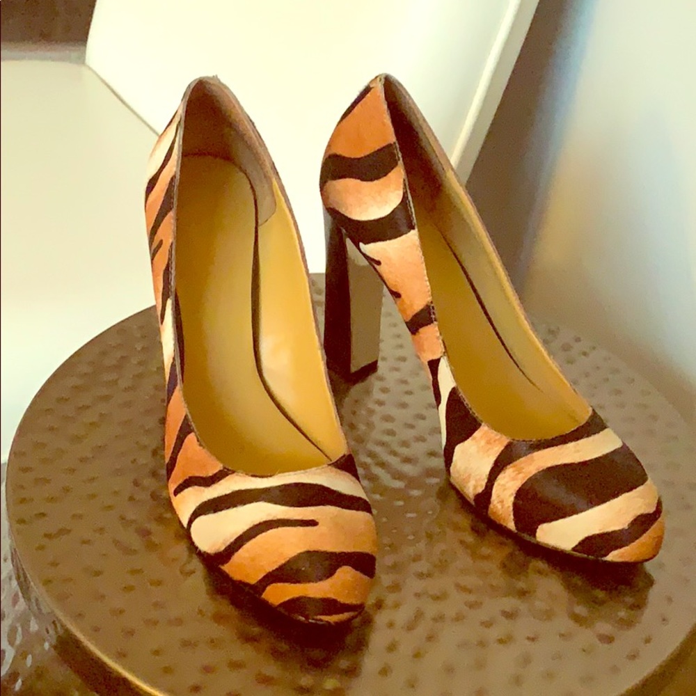 Nine West animal print heels!